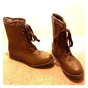 Rampage Jeliana Women’s Brown Combat Boots Sweater